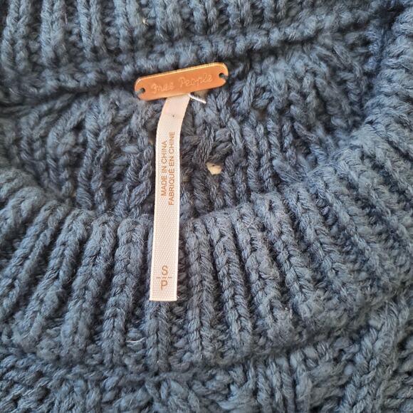 Free People Sweater Womens Small Varsity Navy Cable Knit Crewneck OB1505582 - Picture 7 of 10